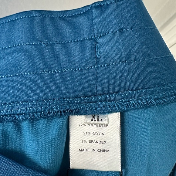 CODE NXT Scrub Set in Teal - Picture 4 of 8